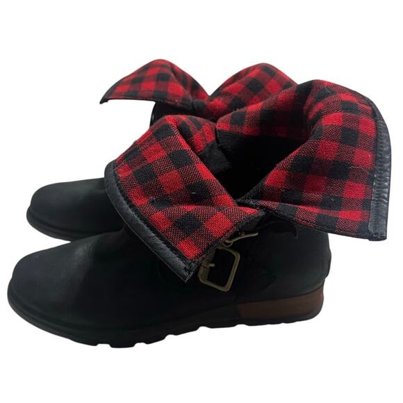 Sorel Shoes - Sorel Major Moto Black Red Plaid Boots Women's Size 8 Buffalo Check Leather